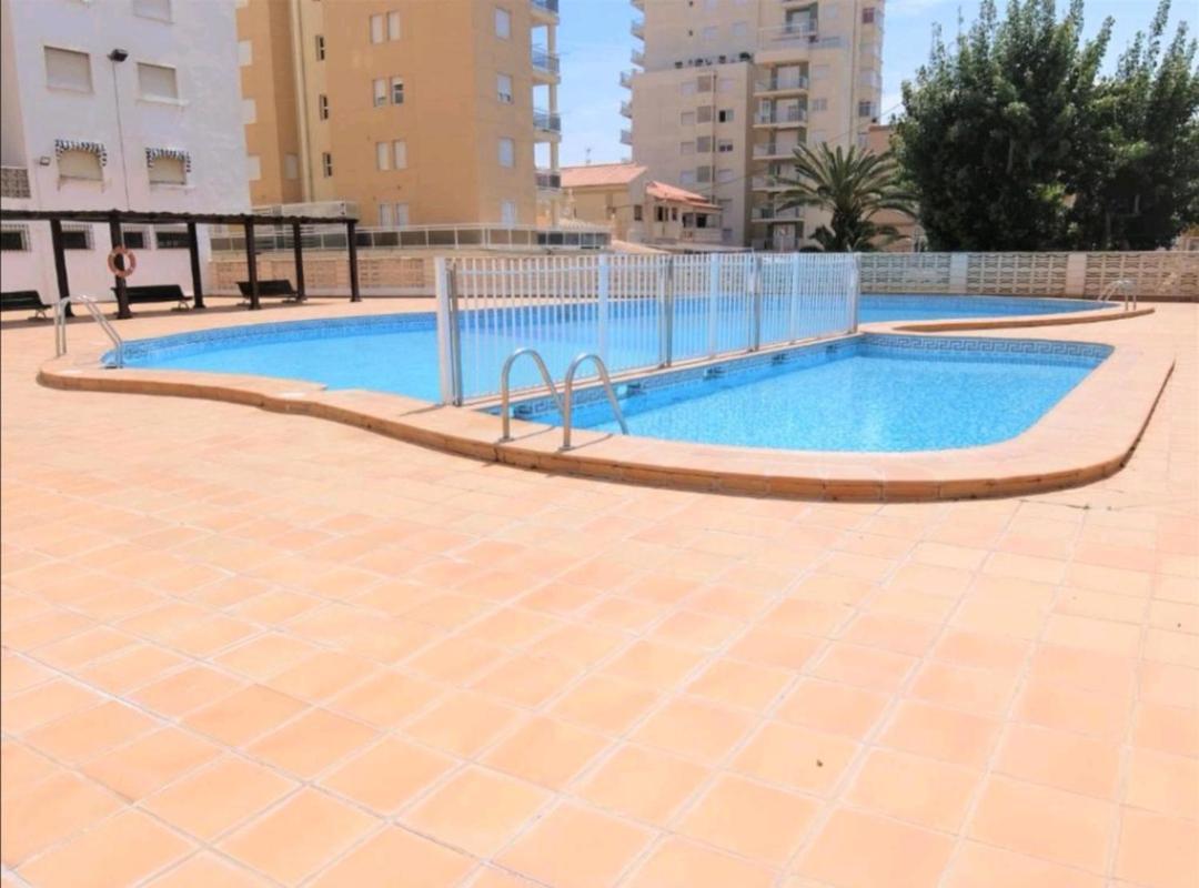 Apartamento A Pie De Playa-Edificio Bonaire Gandía Εξωτερικό φωτογραφία